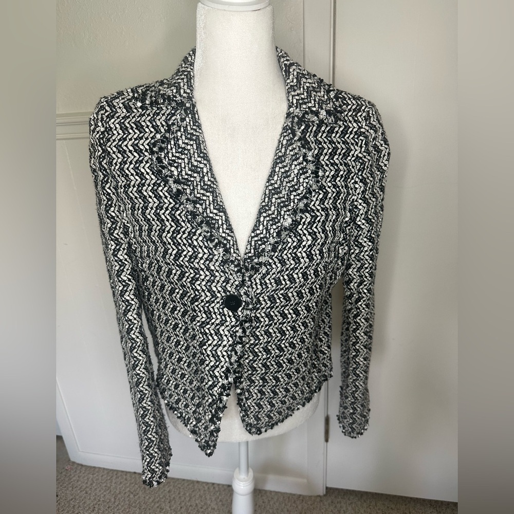 Anne Klein Black and White Blazer with Geometric Pattern 10P